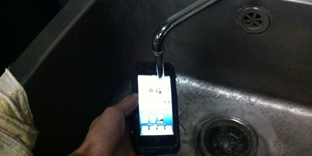 iPhoneを水洗い